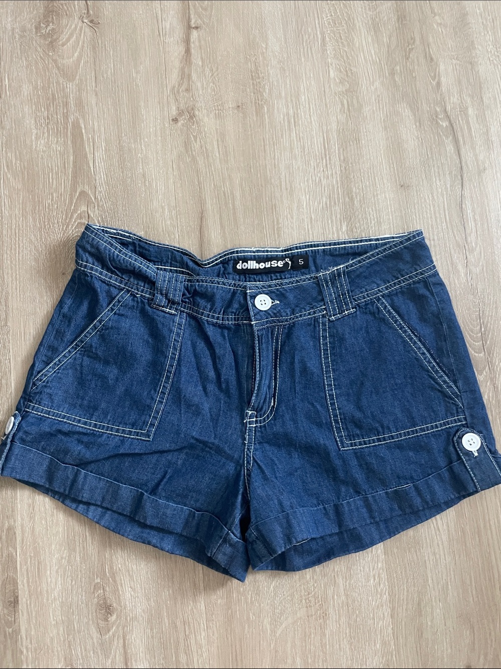 Dollhouse Denim Look linen Shorts